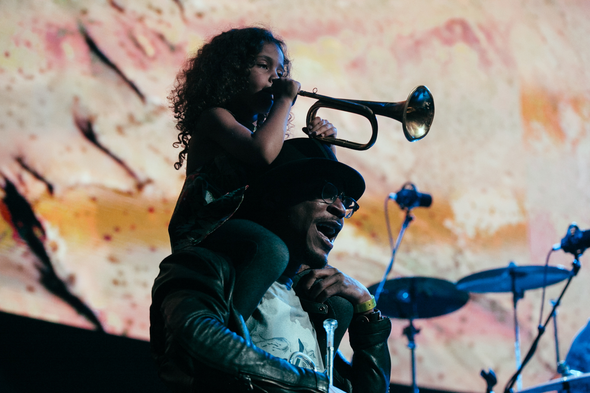 Macklemore and Ryan Lewis made a special appearance at EMP’s Vivid event for the new exhibition Spectacle. The new exhibit is all about music videos so in the spirit Macklemore and Ryan Lewis performed their award winning Thrift Shop and Can’t Hold Us to a screaming crowd. May 16th 2014. (Joshua Lewis / Seattle Refined)