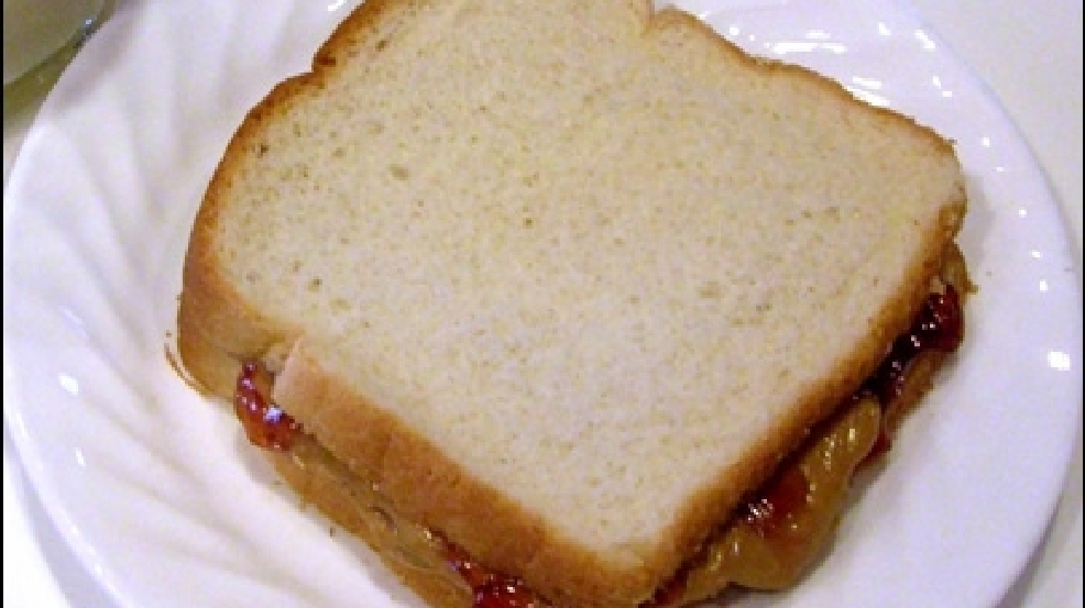 140104_PEANUT_BUTTER_JELLY.jpg