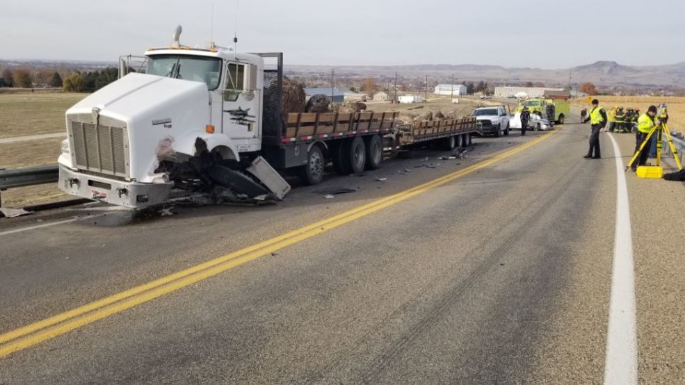 Fatality crash reported on highway 16 in Emmett KBOI