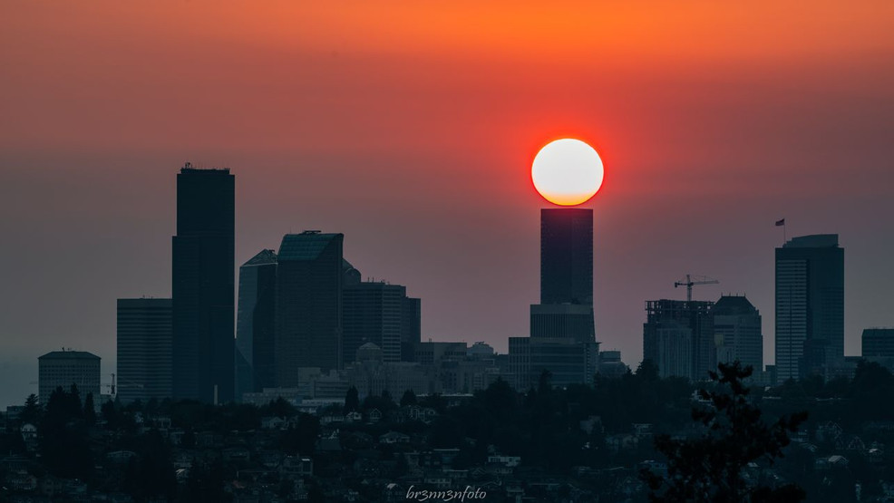 Photos Scenes from a hazy Seattle as wildfire smoke slowly rolls in