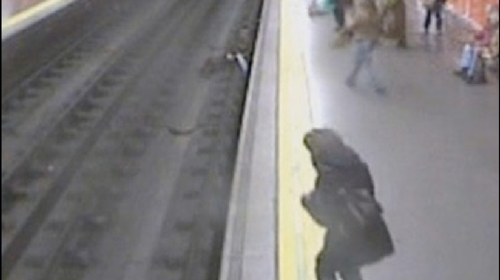 130122_train_push.jpg