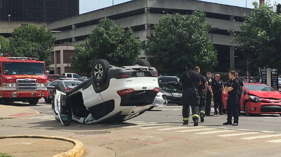 Two injured in downtown Charleston accident WCHS