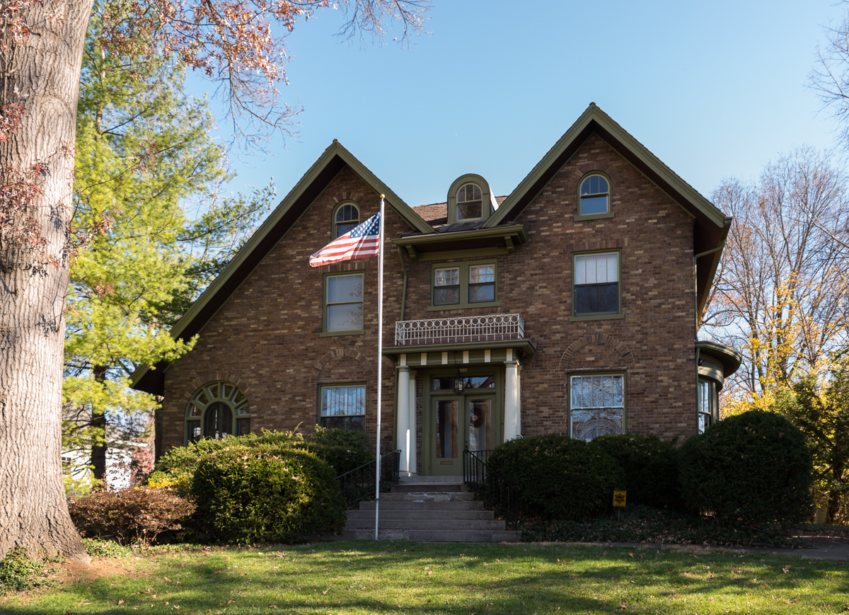 Walkabout The Charming Homes of Pleasant Ridge Cincinnati Refined