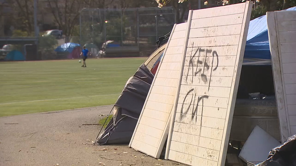 Homeless camp near Seattle school FTP1 Kara 630pmPKG MeanyHomeless jdp_frame_0.jpg
