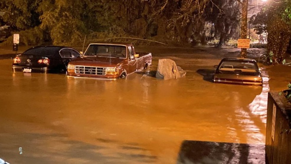 4b1baab4-b050-4fdd-bec2-8b363a423e5c-medium16x9_200206_komo_issaquah_flooding_1.jpg 4b1baab4-b050-4fdd-bec2-8b363a423e5c-medium16x9_200206_komo_issaquah_flooding_1.jpg