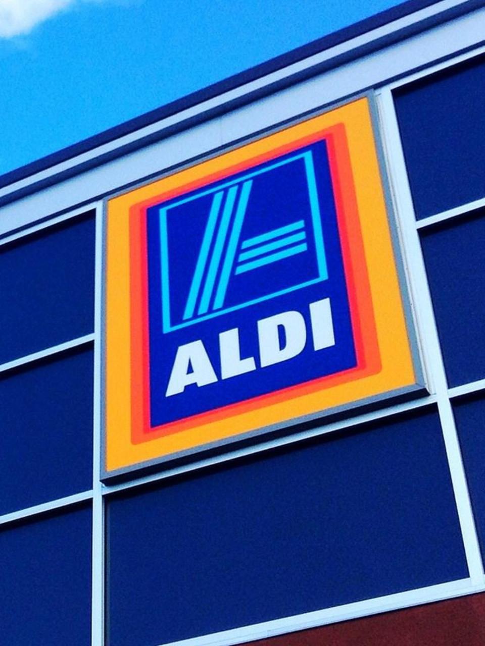 Meijer Aldi Become Latest Retailers To Ask Customers To Not Open