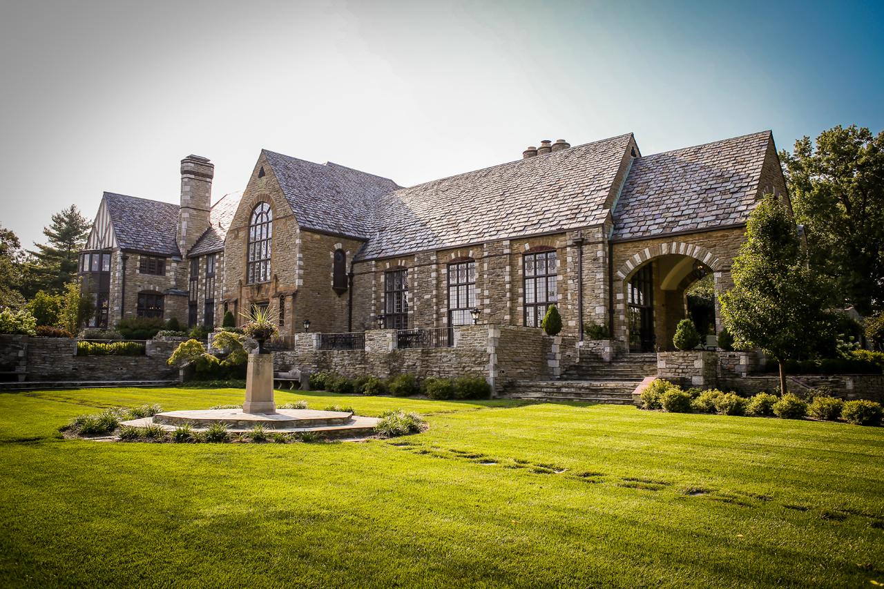 Indian Hill’s 1926 Alberly Manor Is For Sale & We Got A Peek Inside