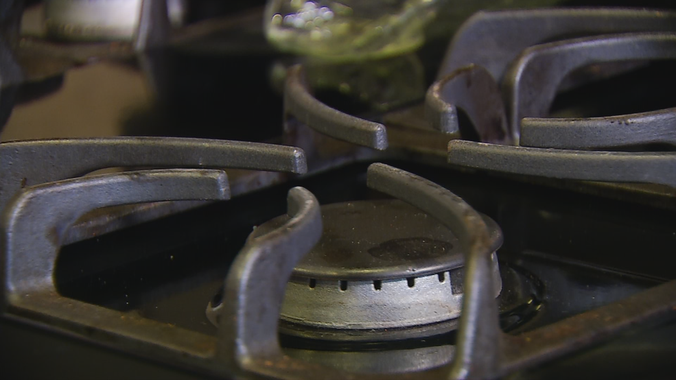 Home Inspector warns of gas stove installation danger WOAI
