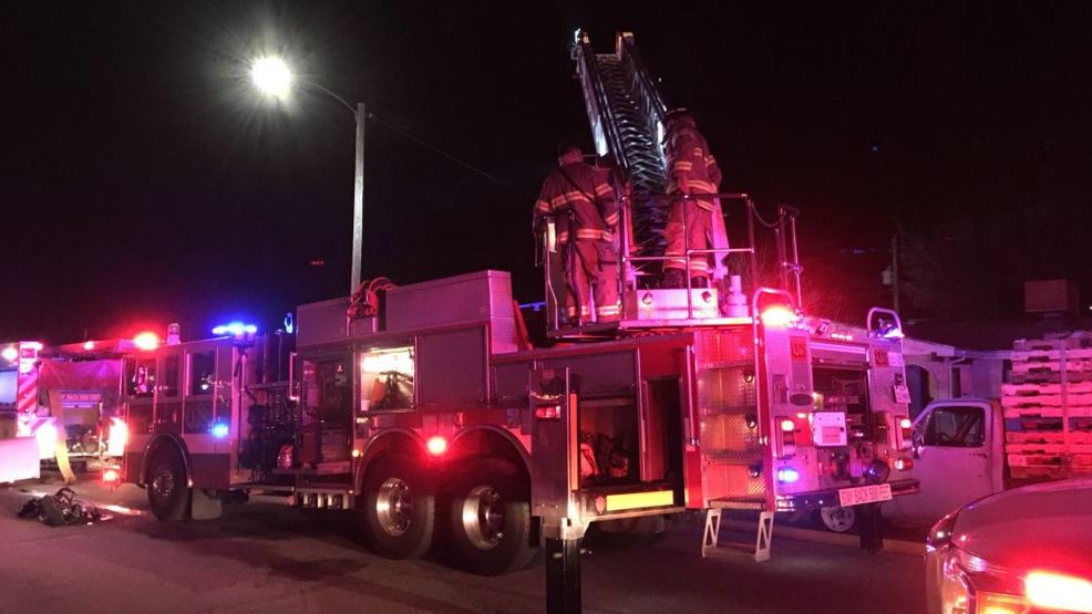 Fire Crews battling blaze in northeast El Paso | KFOX