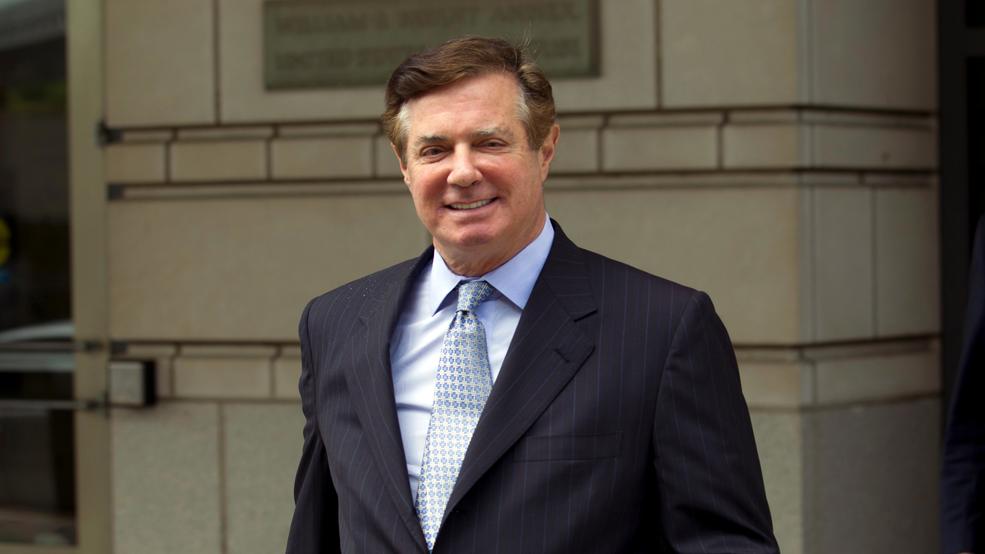 Facing prison, Manafort asks for leniency in Mueller case