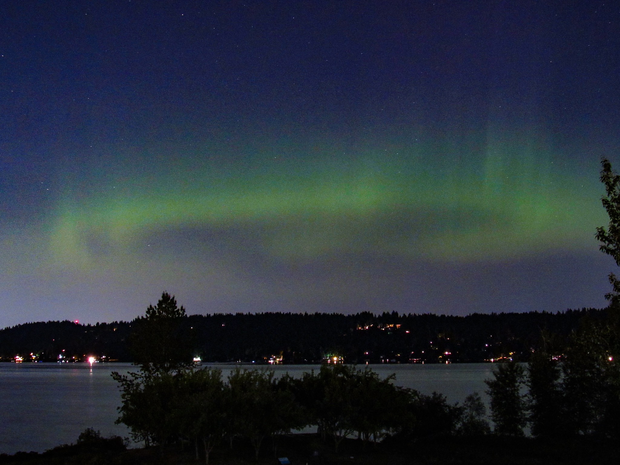 photos-northern-lights-make-rare-appearance-in-seattle-komo