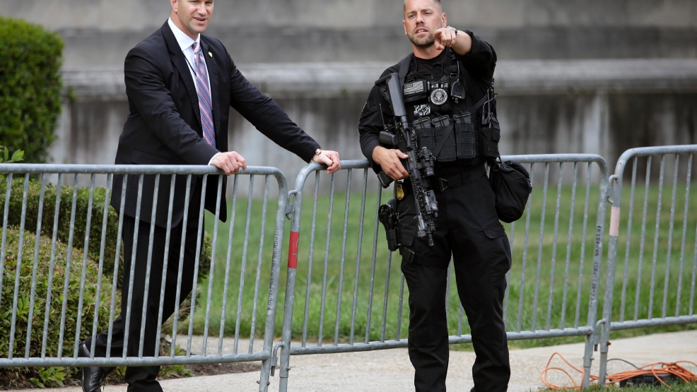 Did Secret Service agents break the law in order to get back at a