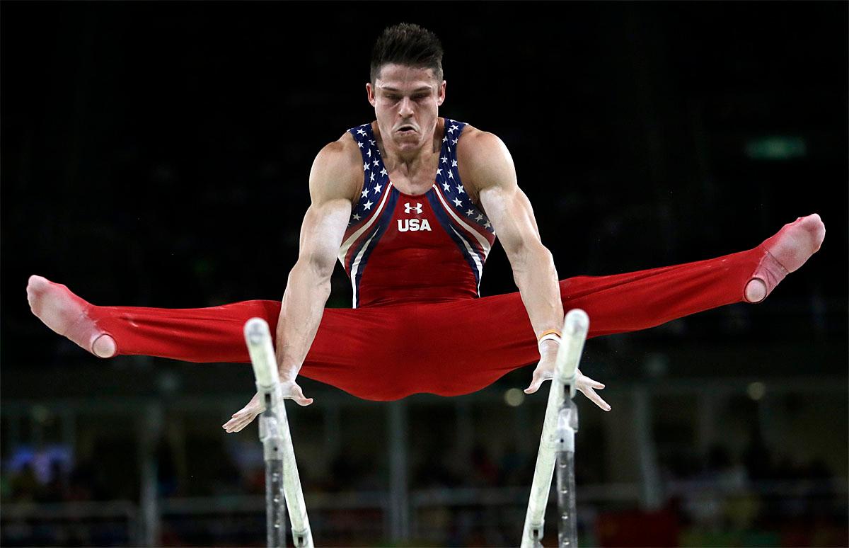 Photos: Grace and athleticism on display as gymnasts go for gold in Rio ...