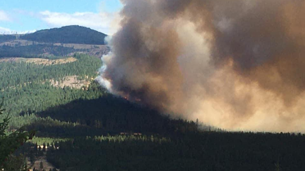 Northern Idaho wildfires force evacuations, burn buildings KBOI