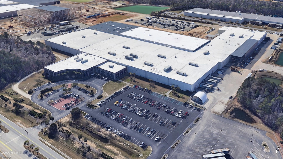 Mercedes Benz Stops Production At North Charleston Van Plant Over Covid 19 Wciv